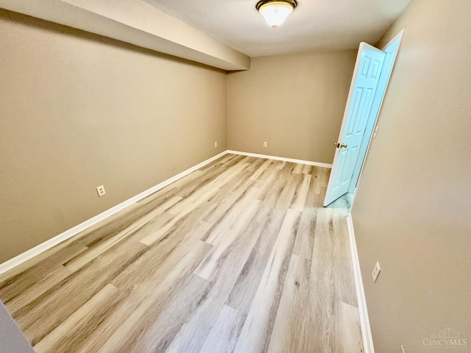 893 Cypresspoint Court, Pierce Twp, OH, 45245 — photo 18