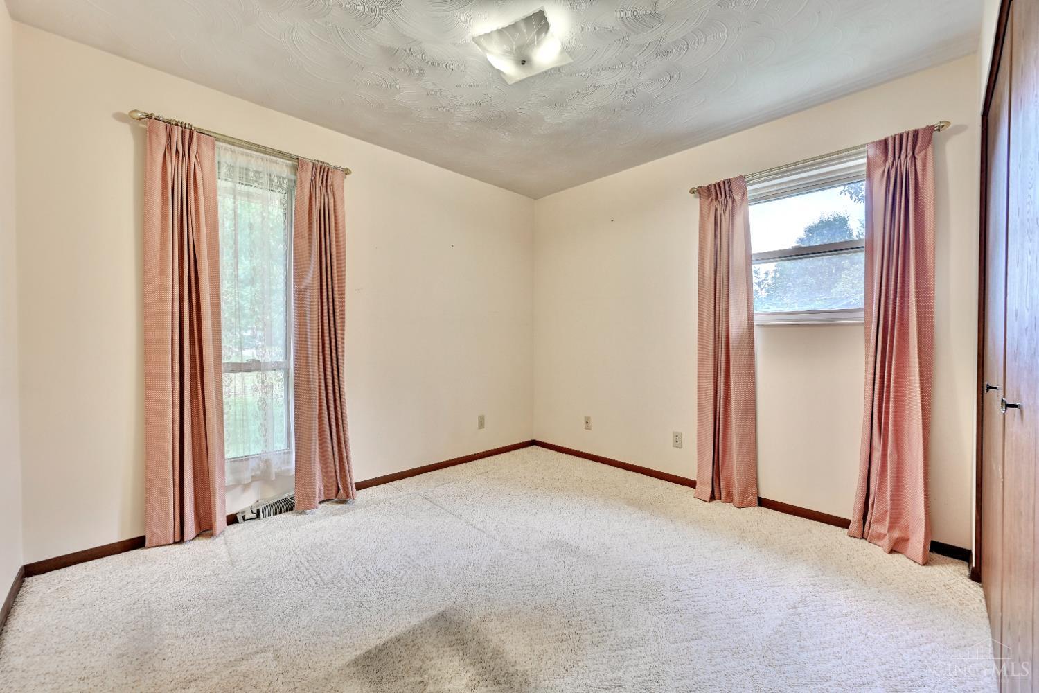 8043 Dimmick Road, West Chester, OH, 45241 — photo 10