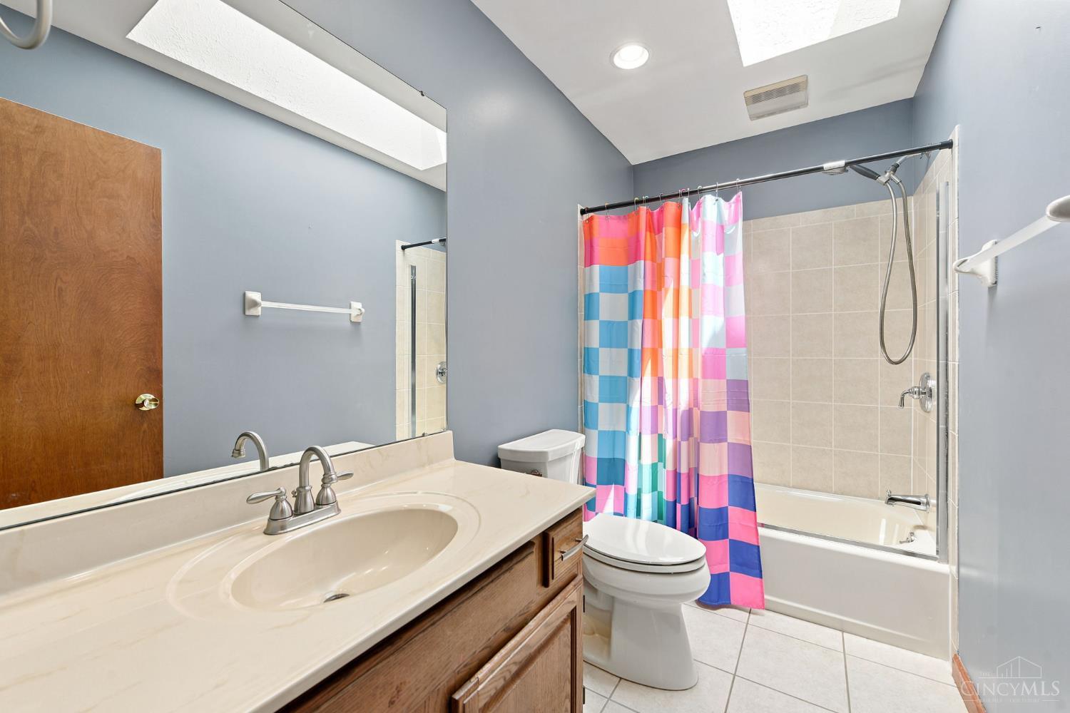 6980 Dovehill Lane, Green Twp, OH, 45248 — photo 22