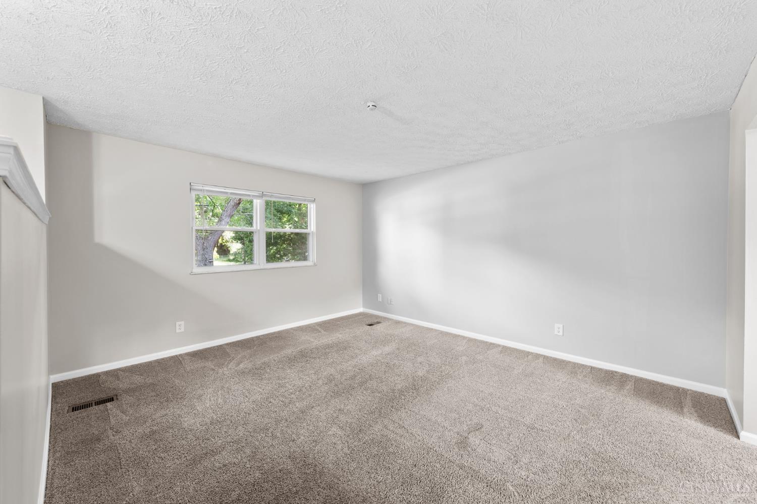 1299 Woodville Pike, Miami Twp, OH, 45150 — photo 6