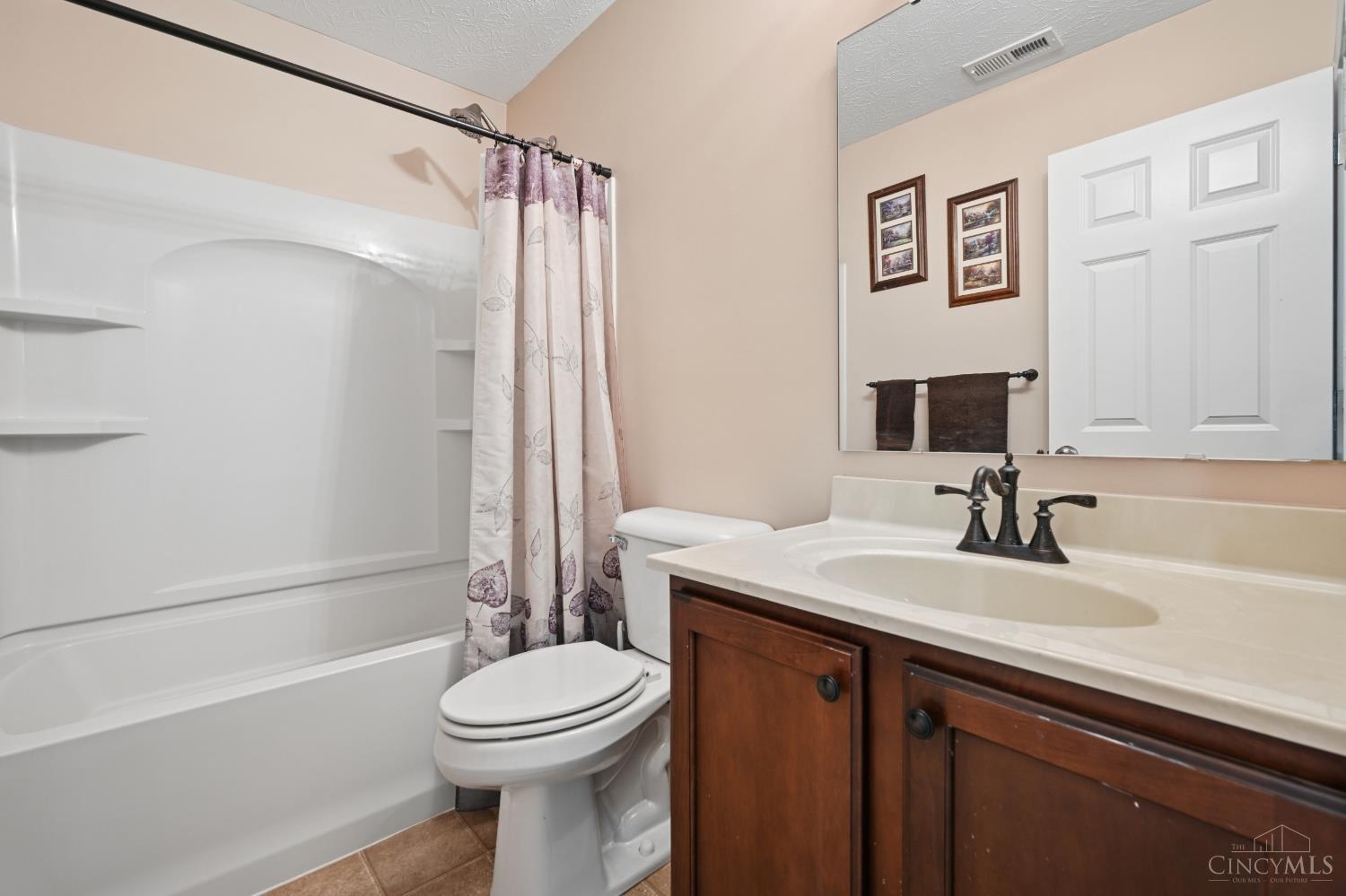3268 Thoroughbred Drive, Goshen Twp, OH, 45140 — photo 14