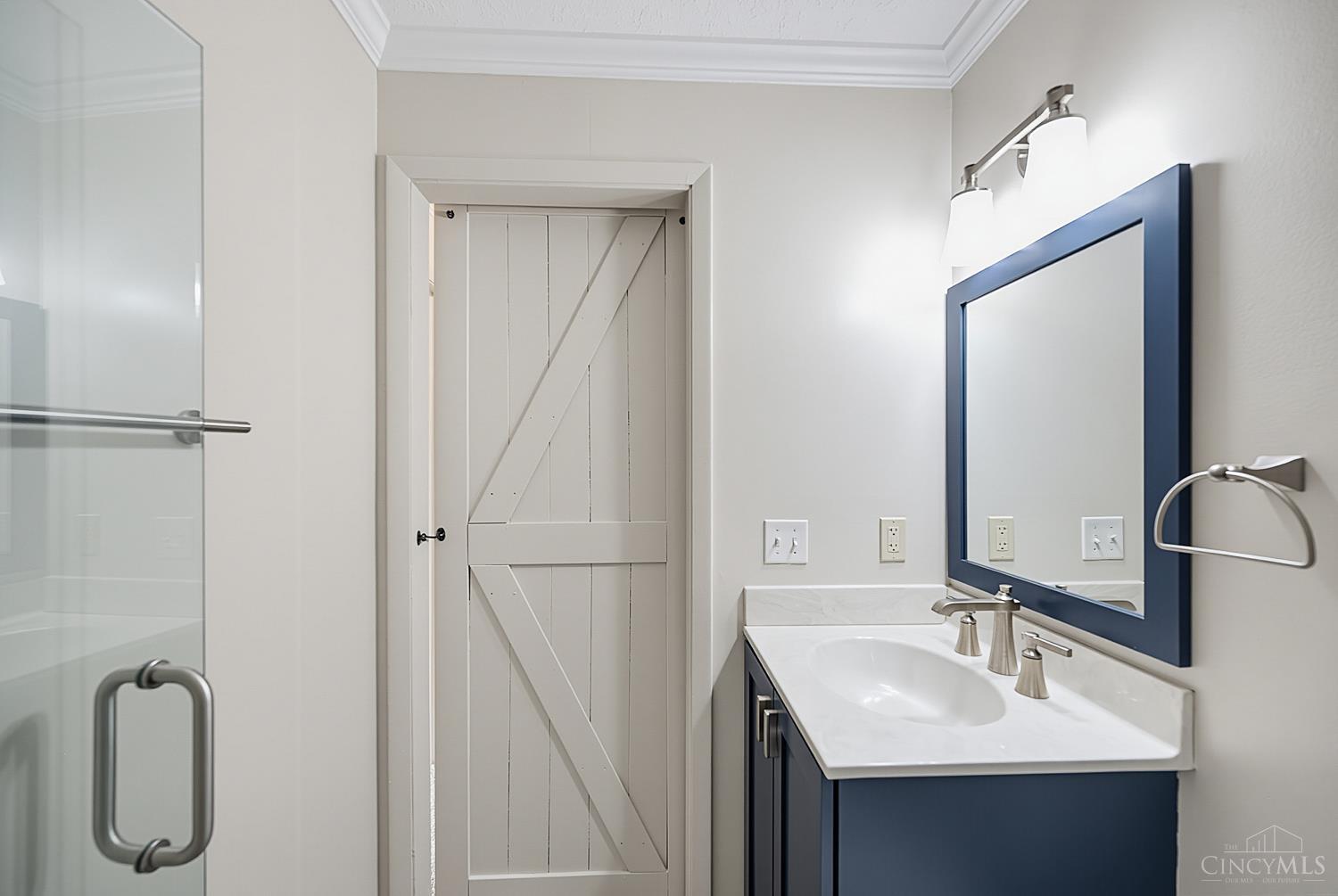 9516 Woodland Hills Drive, West Chester, OH, 45011 — photo 13