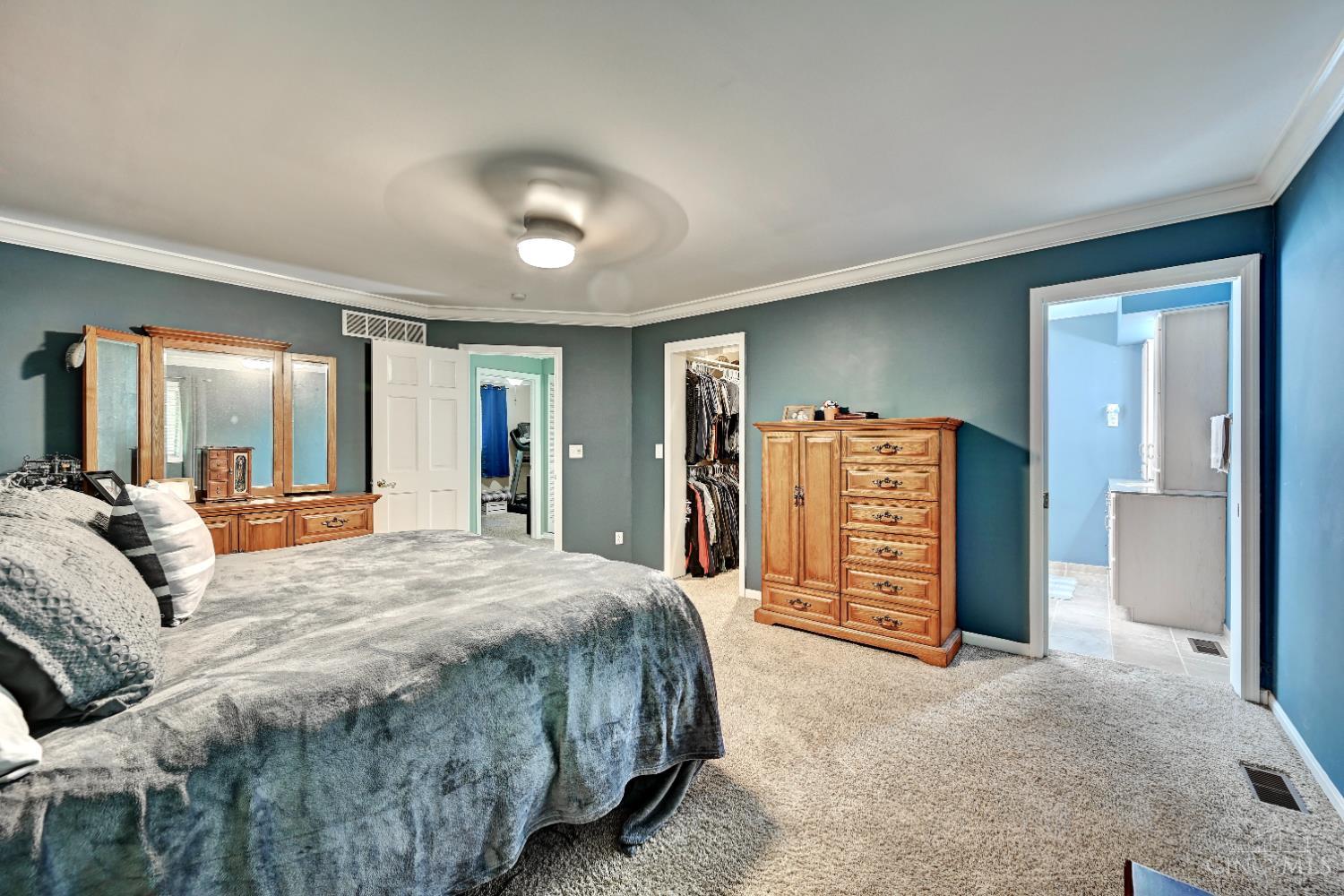 6427 Visitation Drive, Green Twp, OH, 45248 — photo 14