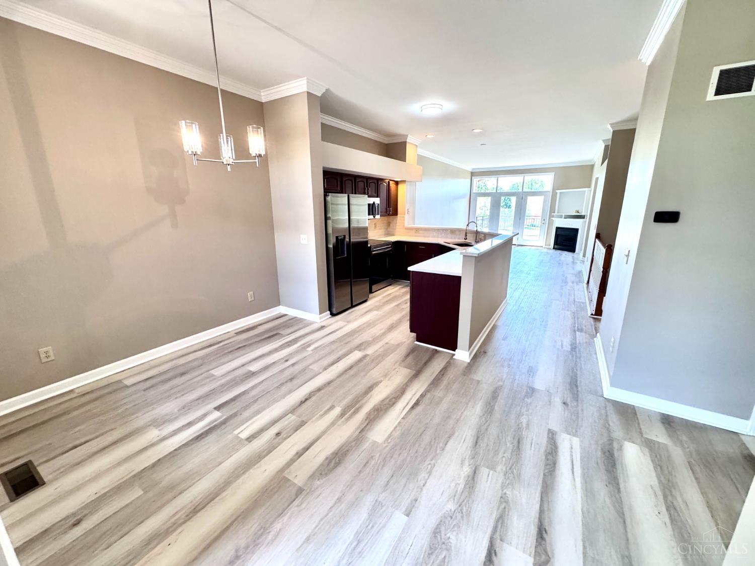 893 Cypresspoint Court, Pierce Twp, OH, 45245 — photo 4