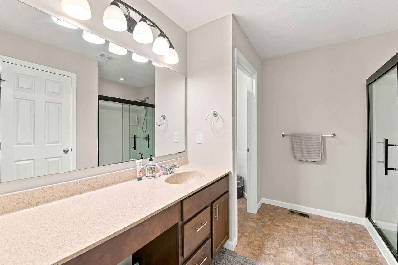 2726 Leonardo Way, Middletown, OH, 45005 — photo 17