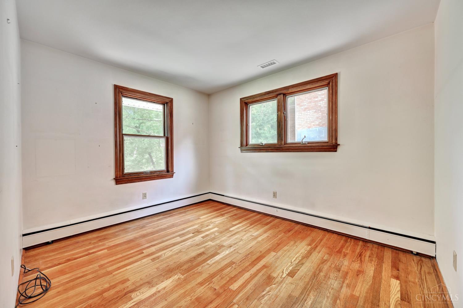 1741 Bloomingdale Avenue, Cincinnati, OH, 45230 — photo 8