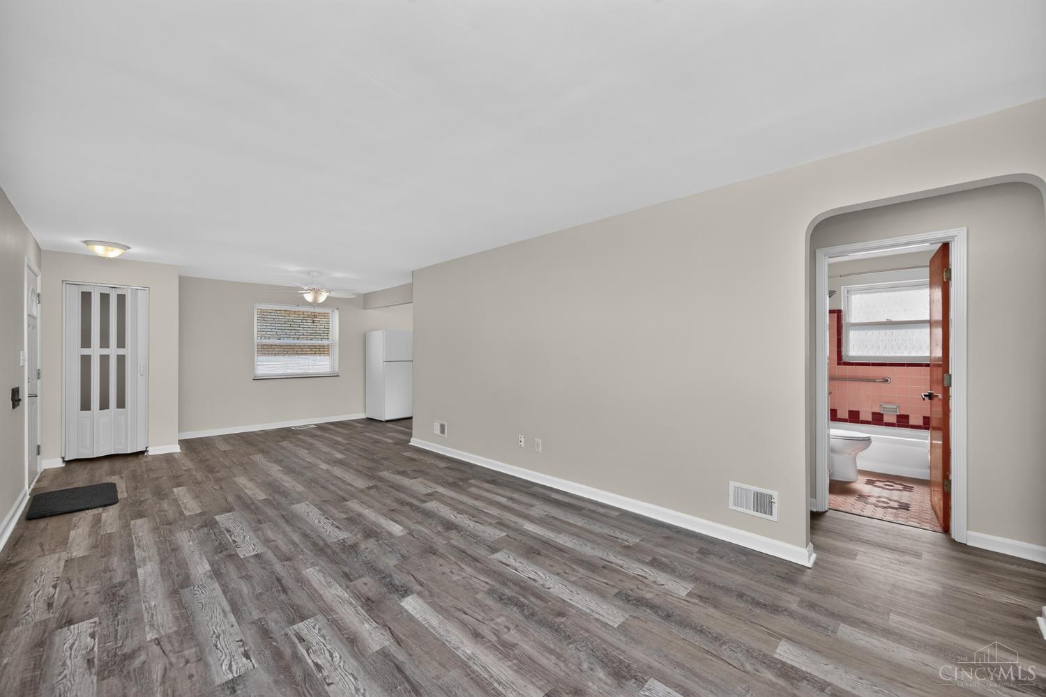 518 Rentz Place, Delhi Twp, OH, 45238 — photo 14