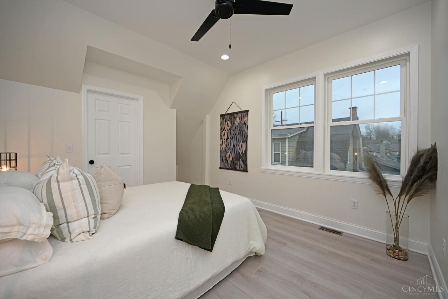 5748 Bramble Avenue, Cincinnati, OH, 45227 — photo 22