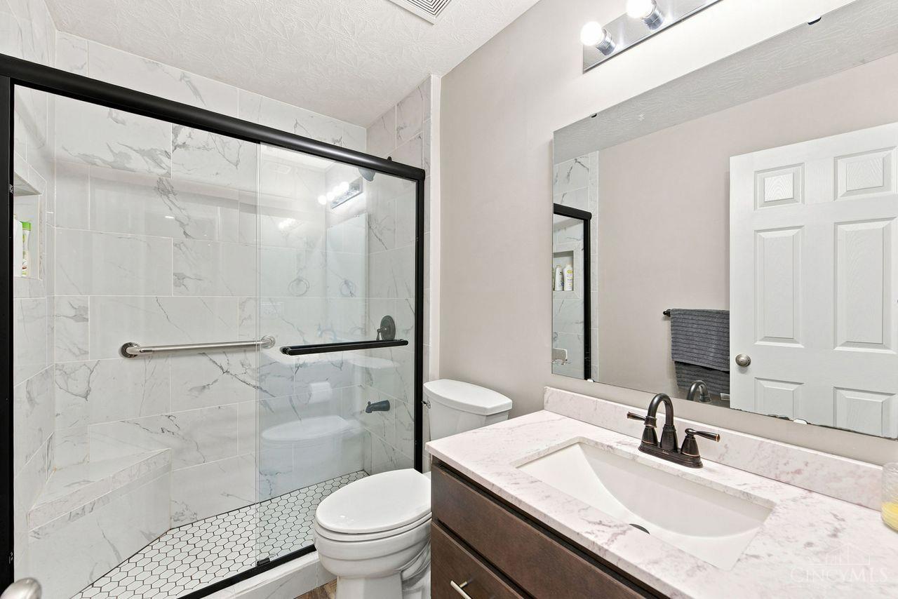 2726 Leonardo Way, Middletown, OH, 45005 — photo 18
