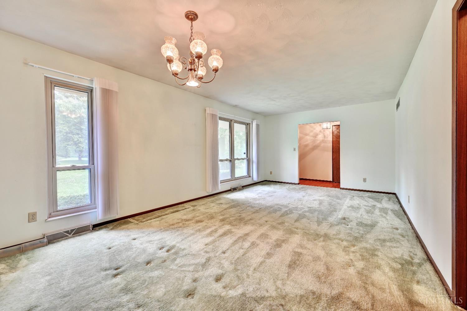 8043 Dimmick Road, West Chester, OH, 45241 — photo 6