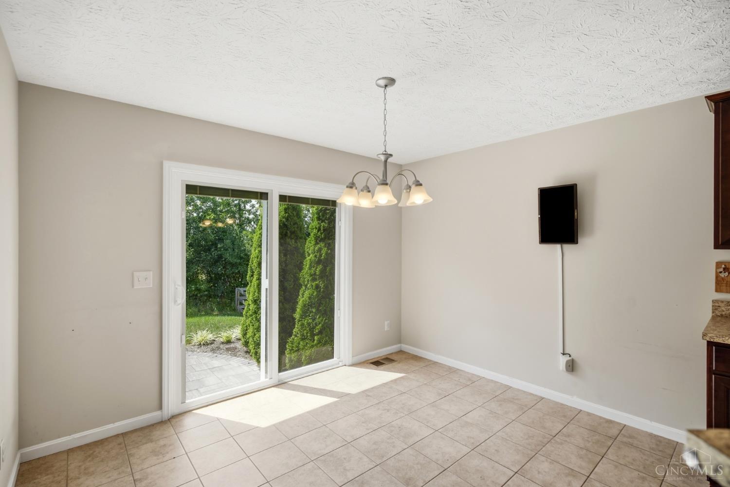 5053 Joy Drive, Liberty Twp, OH, 45044 — photo 18