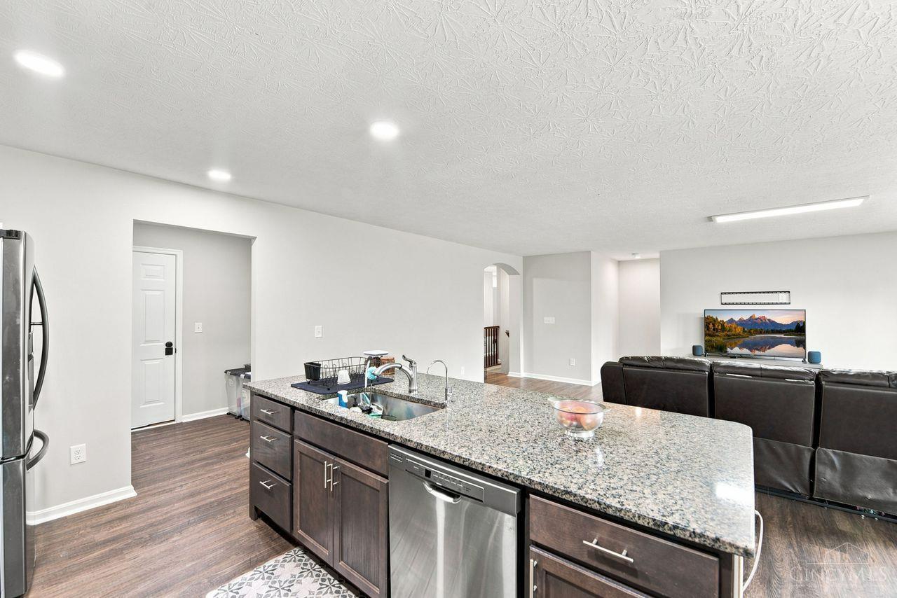 2726 Leonardo Way, Middletown, OH, 45005 — photo 3