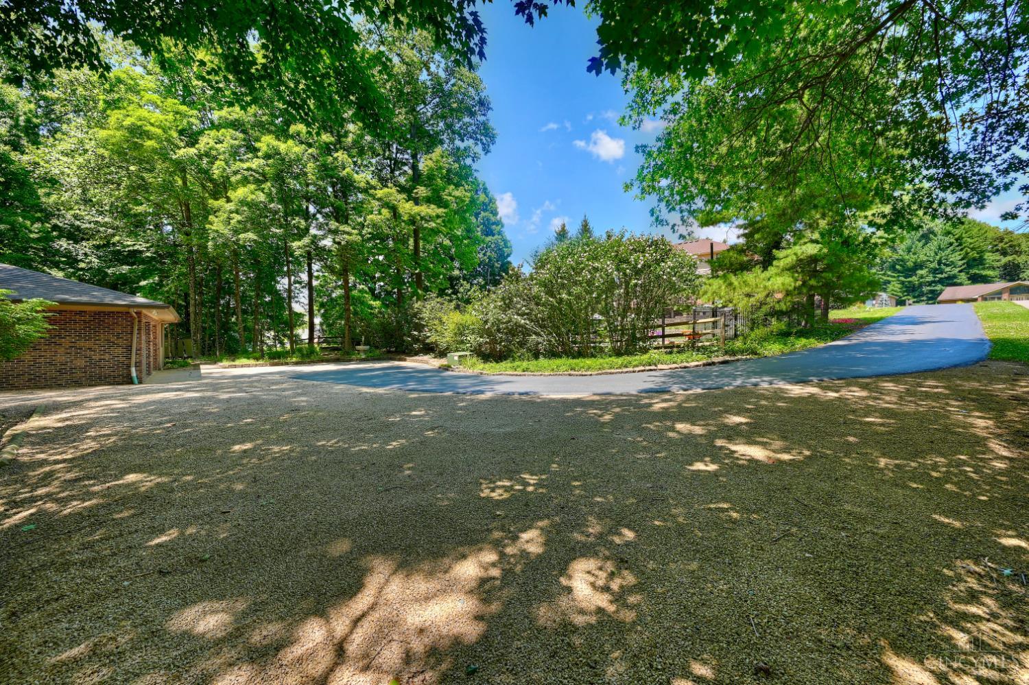 6427 Visitation Drive, Green Twp, OH, 45248 — photo 31