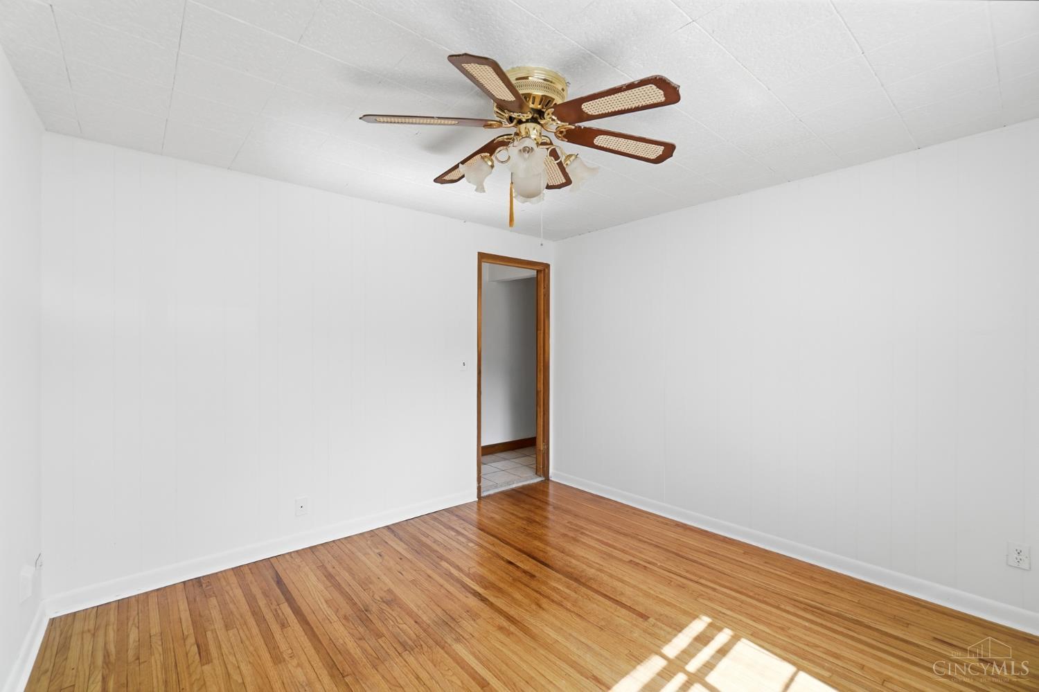 3841 Kilbourne Avenue, Cincinnati, OH, 45209 — photo 15