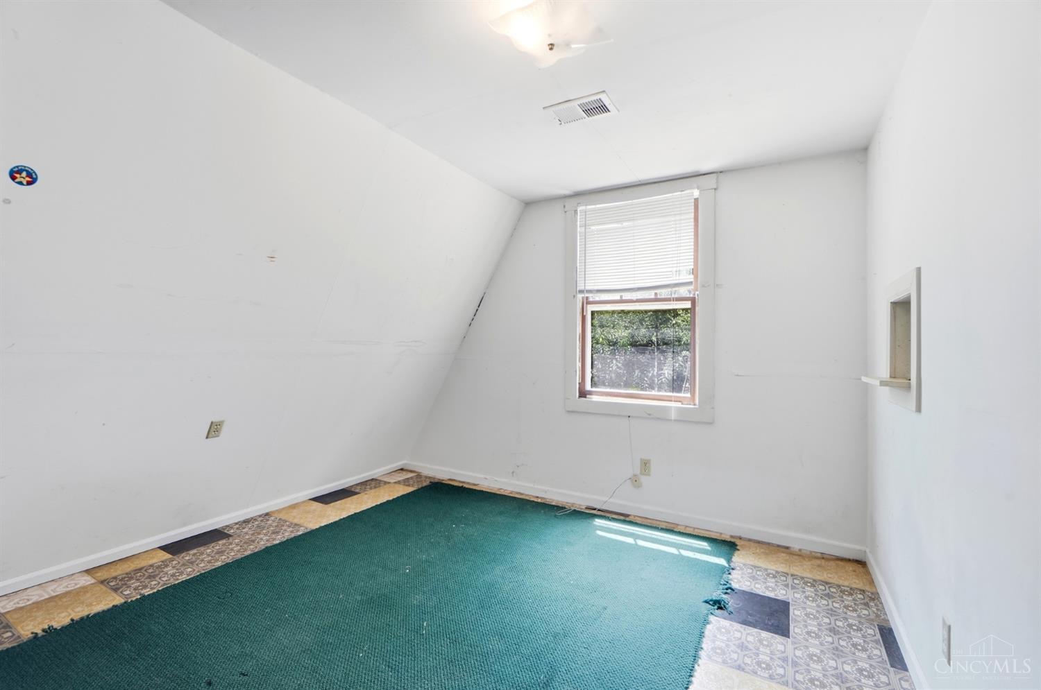 2117 Cardinal Avenue, Ross Twp, OH, 45014 — photo 16