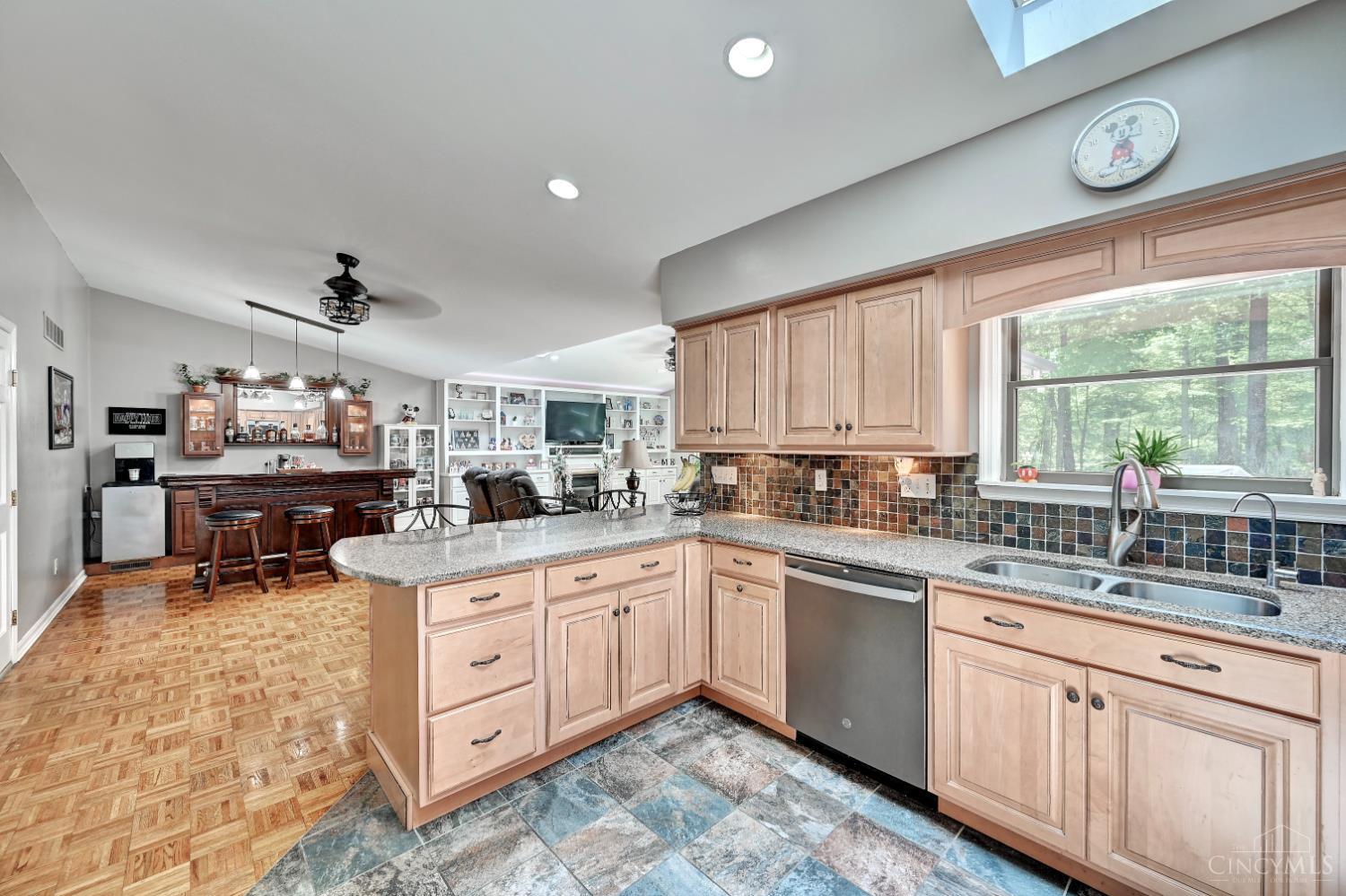 6427 Visitation Drive, Green Twp, OH, 45248 — photo 7