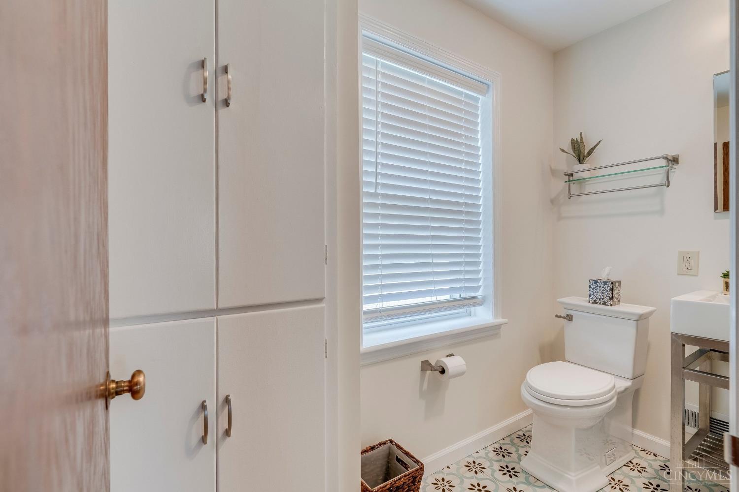104 Bacon Street, Lockland, OH, 45215 — photo 33
