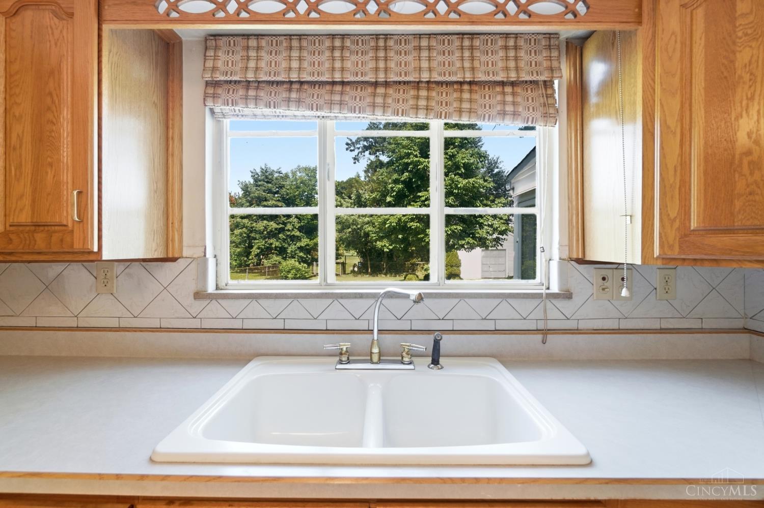 3841 Kilbourne Avenue, Cincinnati, OH, 45209 — photo 12