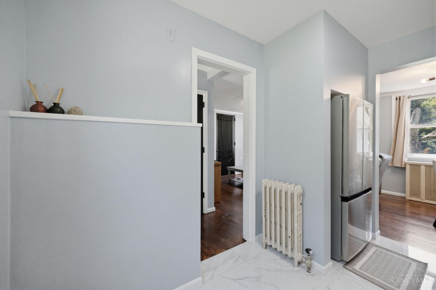 5 Briarwood Lane, Greenhills, OH, 45218 — photo 8