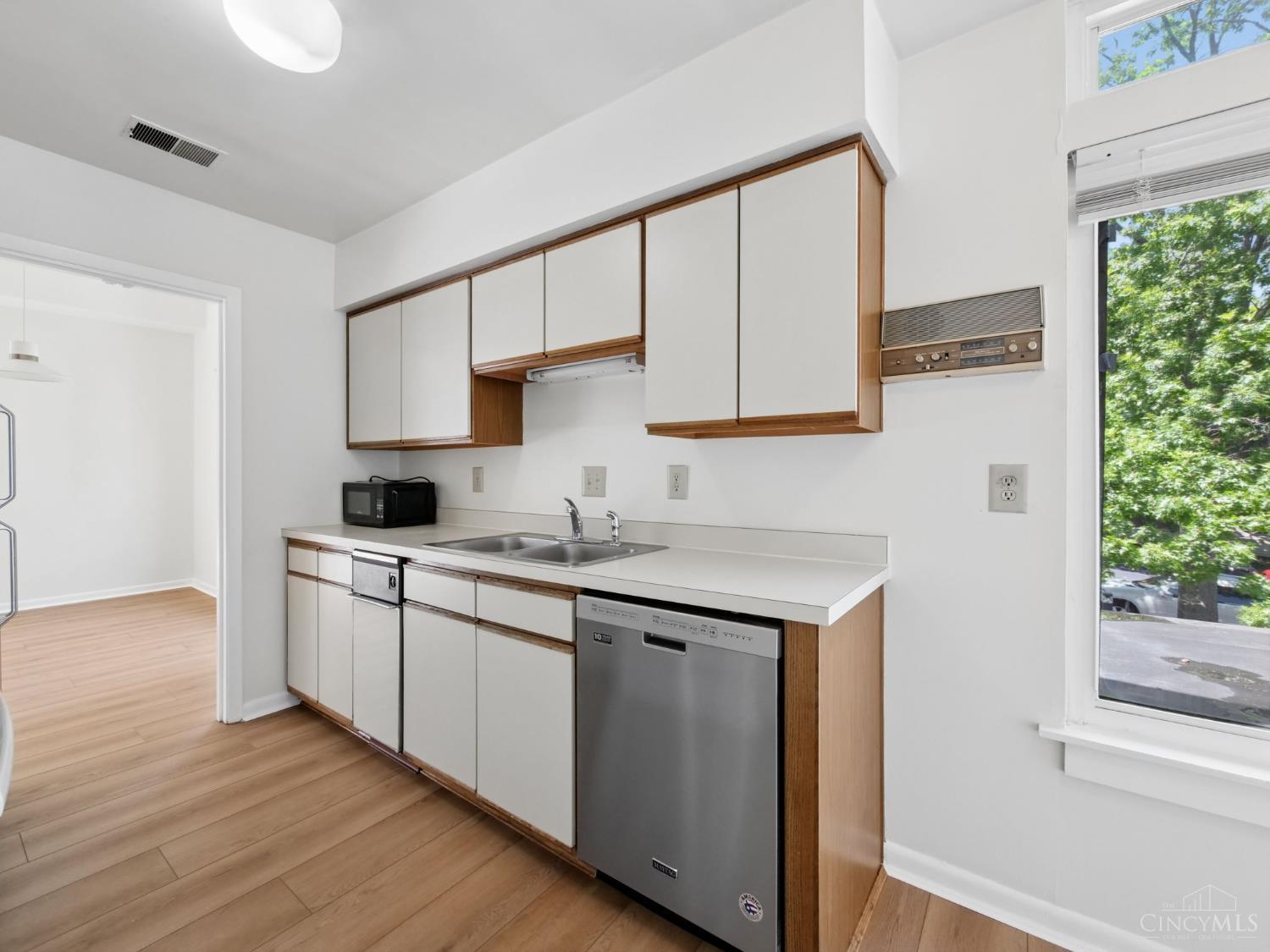2332 Dana Avenue, Cincinnati, OH, 45208 — photo 10