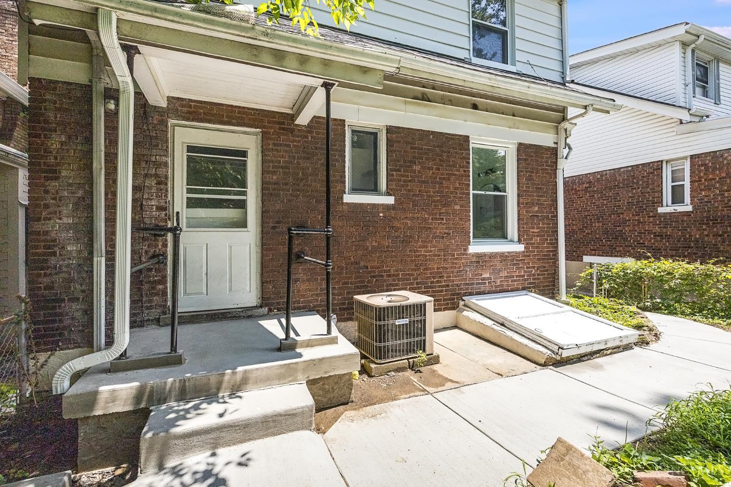 1747 Hopkins Avenue, Norwood, OH, 45212 — photo 37