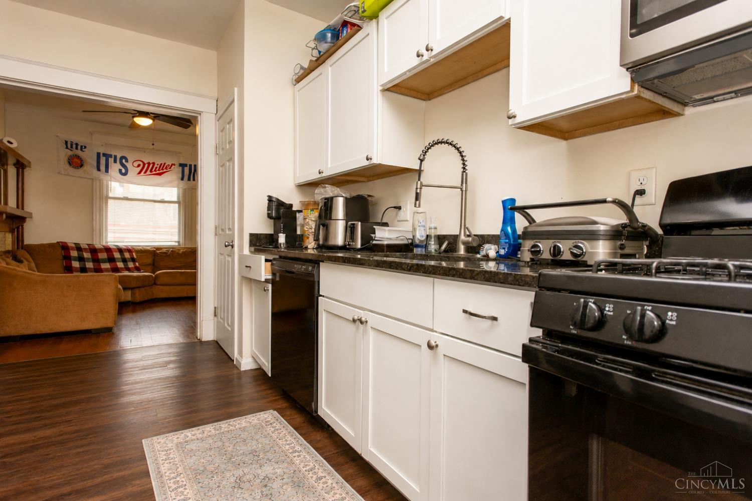 400 Tillotson Avenue, Cincinnati, OH, 45219 — photo 5