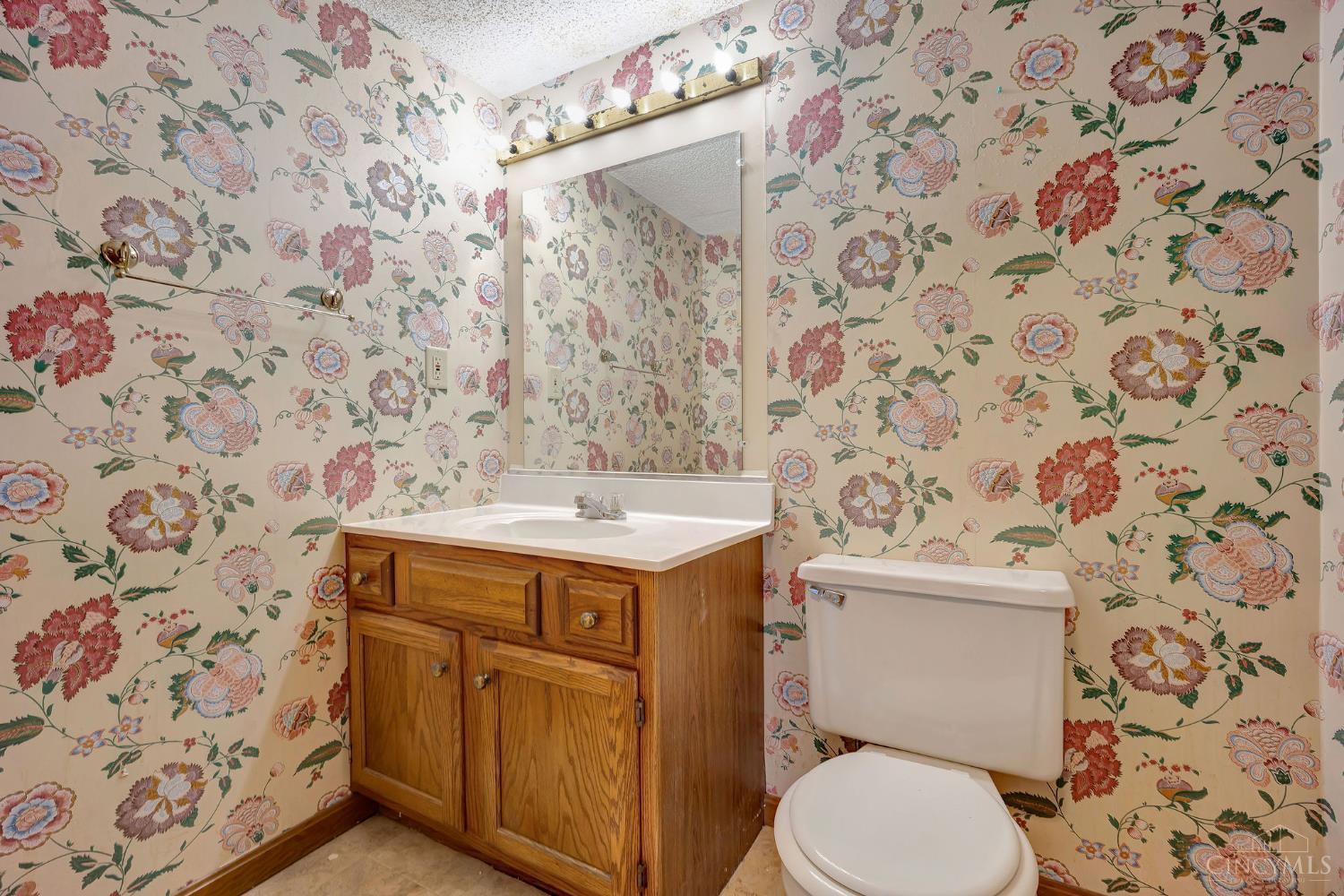 10667 Montgomery Road #13, Montgomery, OH, 45242 — photo 25