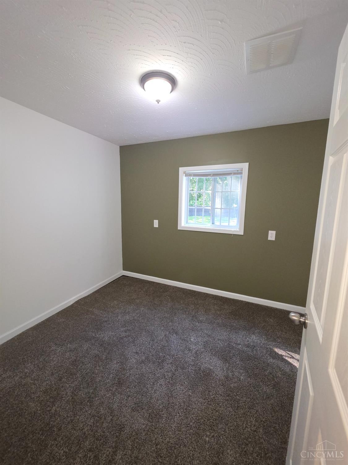 1894 Parker Road, Goshen Twp, OH, 45122 — photo 10