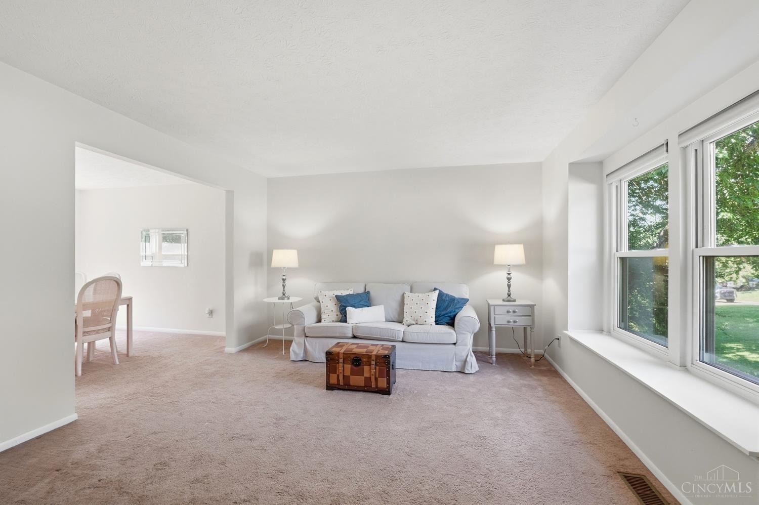 8730 Apple Blossom Lane, West Chester, OH, 45069 — photo 15