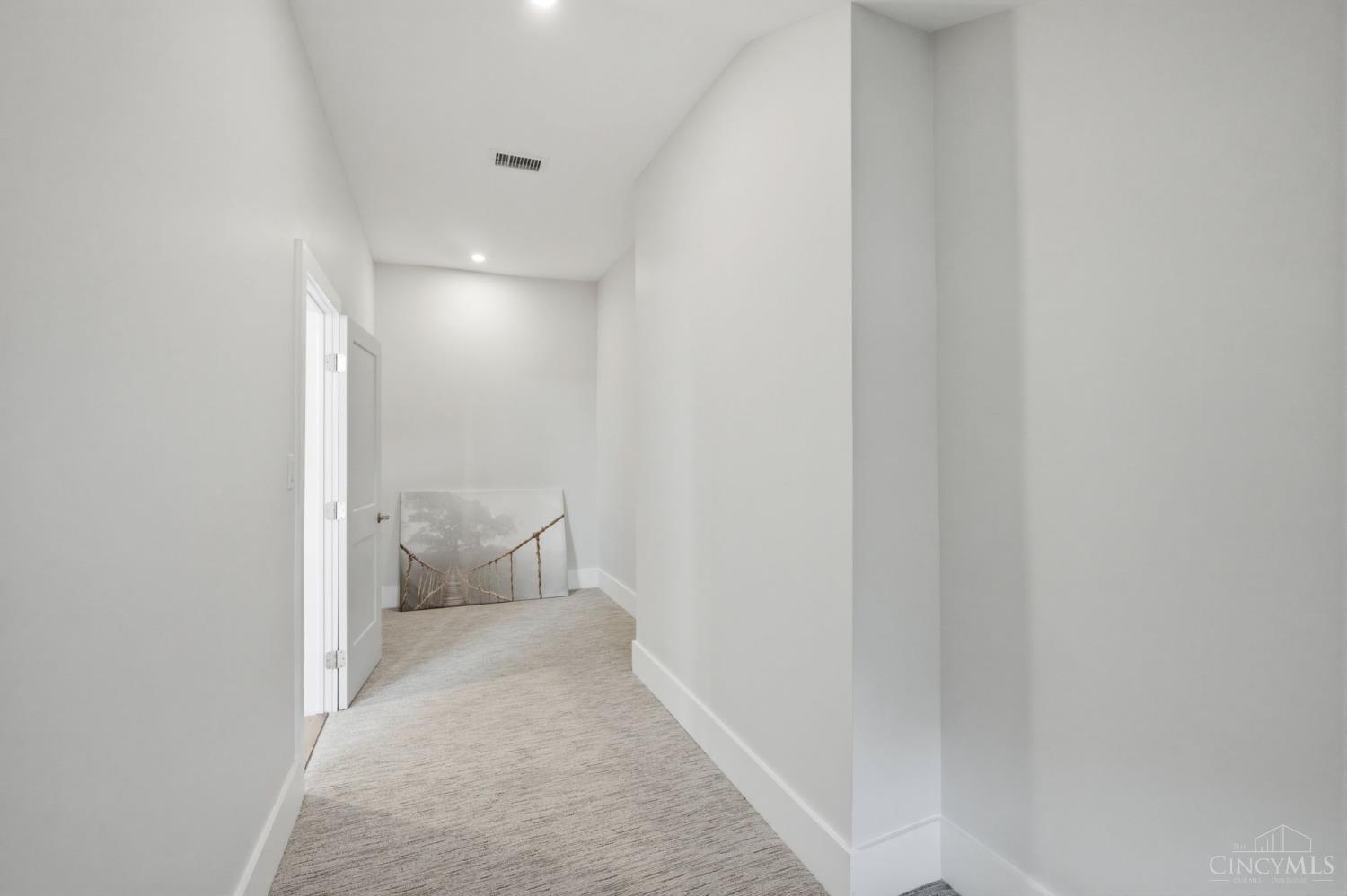 915 Vine Street #401, Cincinnati, OH, 45202 — photo 28
