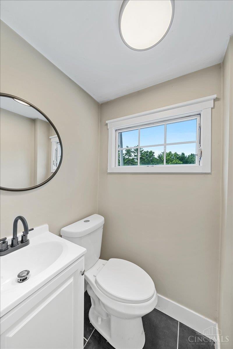 6699 Loveland Miamiville Road, Miami Twp, OH, 45140 — photo 18