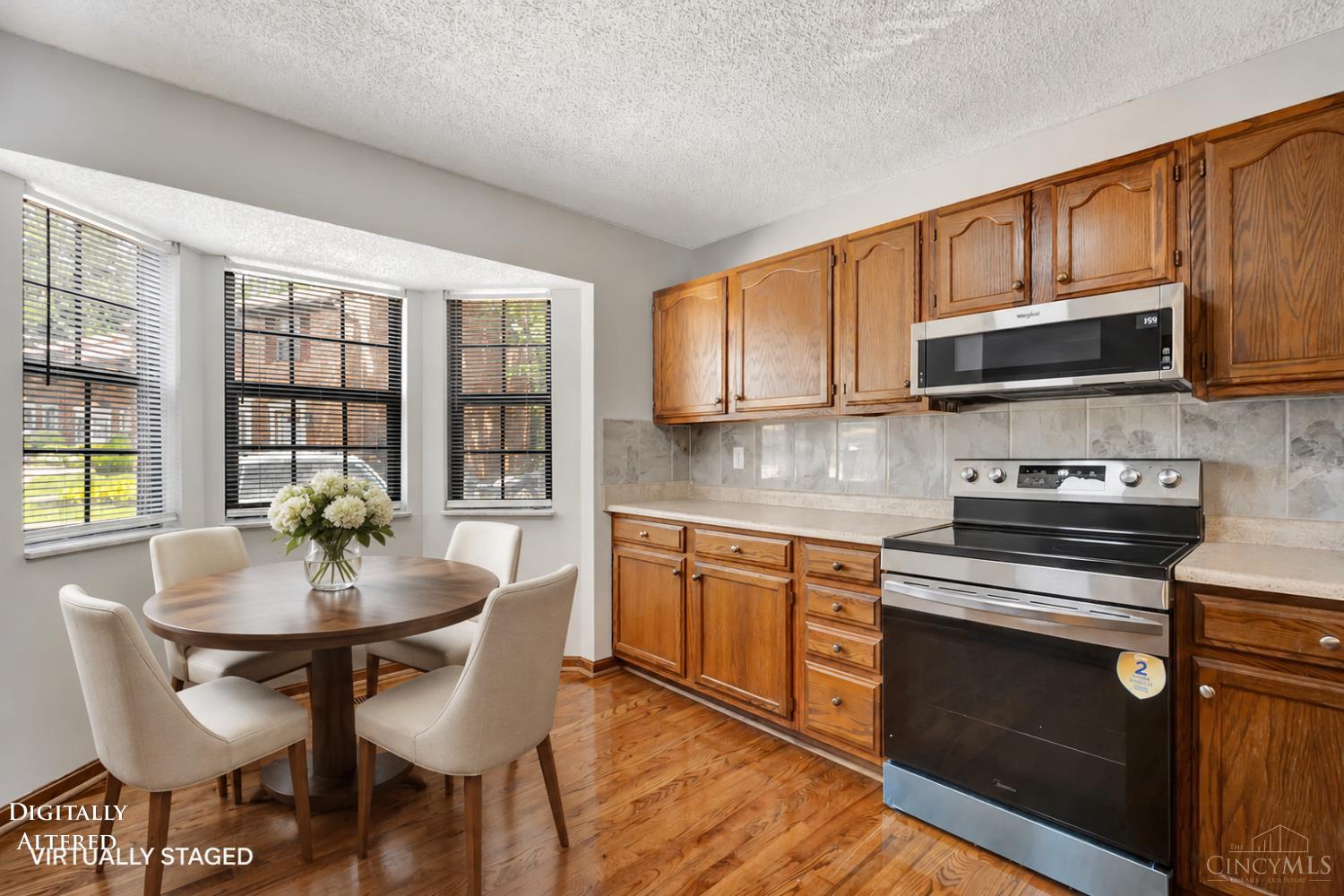 10667 Montgomery Road #13, Montgomery, OH, 45242 — photo 6