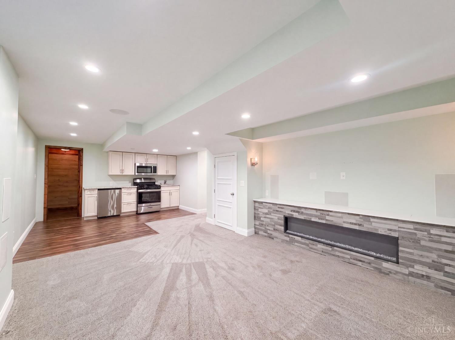 12169 Village Woods Drive, Sharonville, OH, 45241 — photo 25