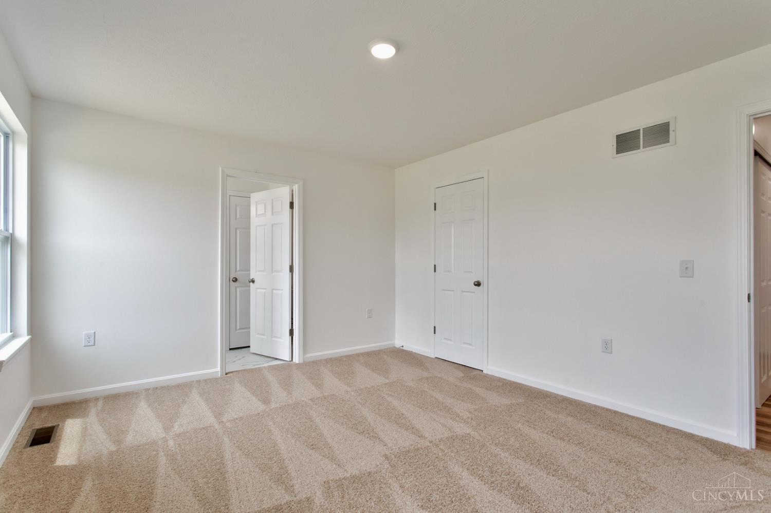 3004 Custer Drive, Franklin Twp, OH, 45171 — photo 9