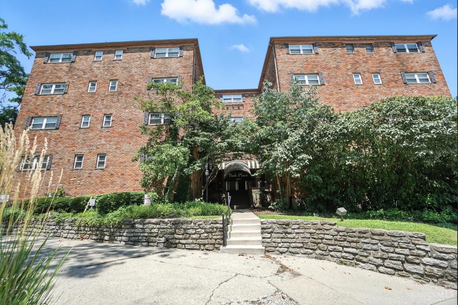 2270 Madison Road #1B, Cincinnati, OH, 45208 — photo 2