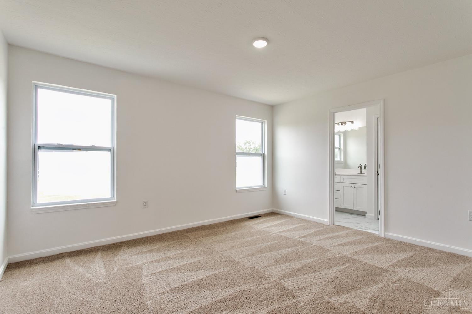 3004 Custer Drive, Franklin Twp, OH, 45171 — photo 8