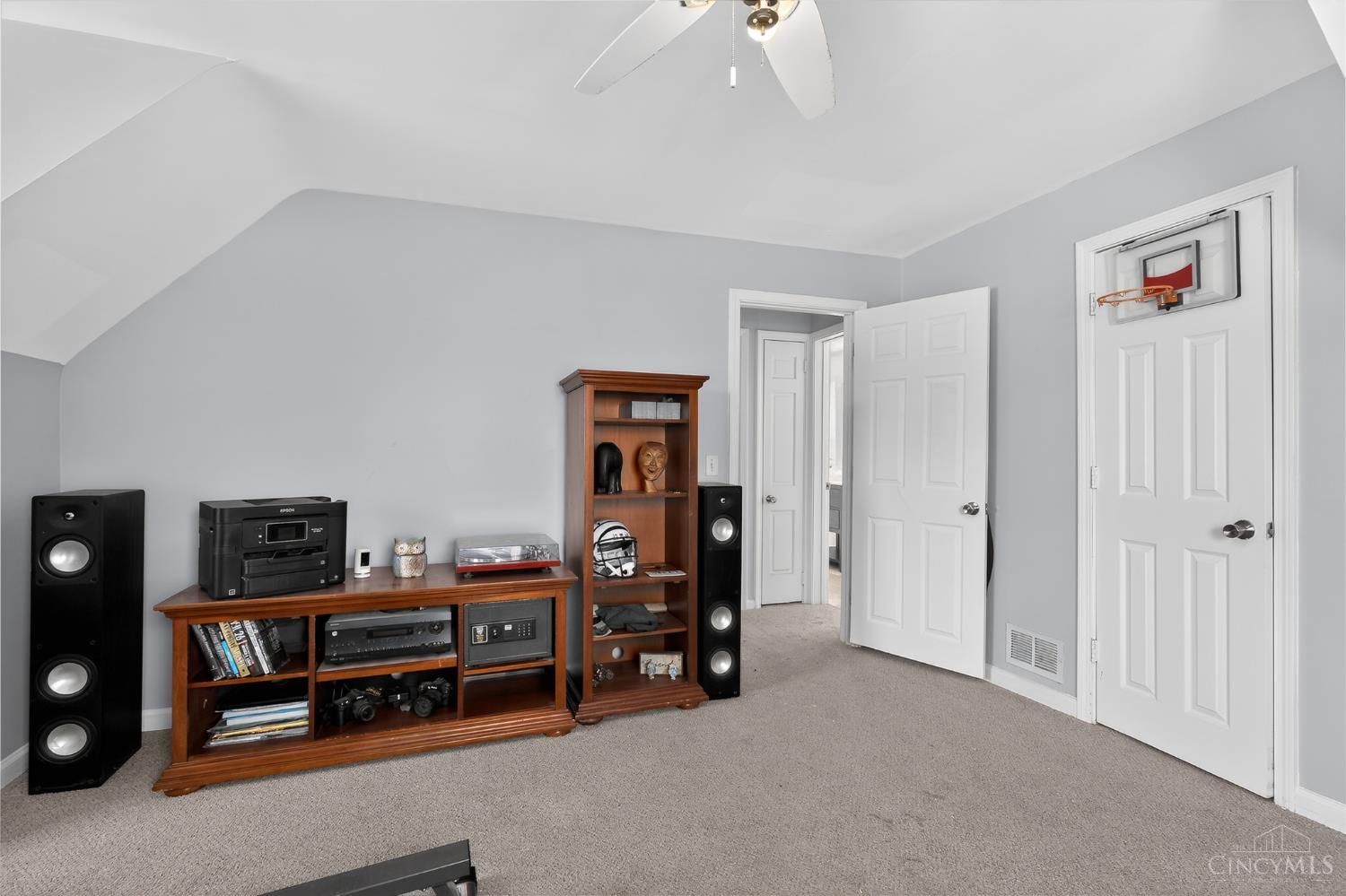 5743 Colerain Avenue, Cincinnati, OH, 45239 — photo 21