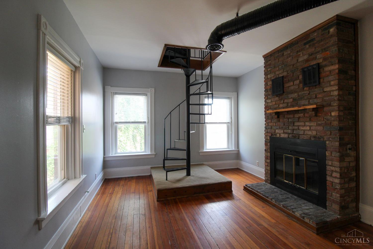 421 Hopkins Street #2, Cincinnati, OH, 45203 — photo 8