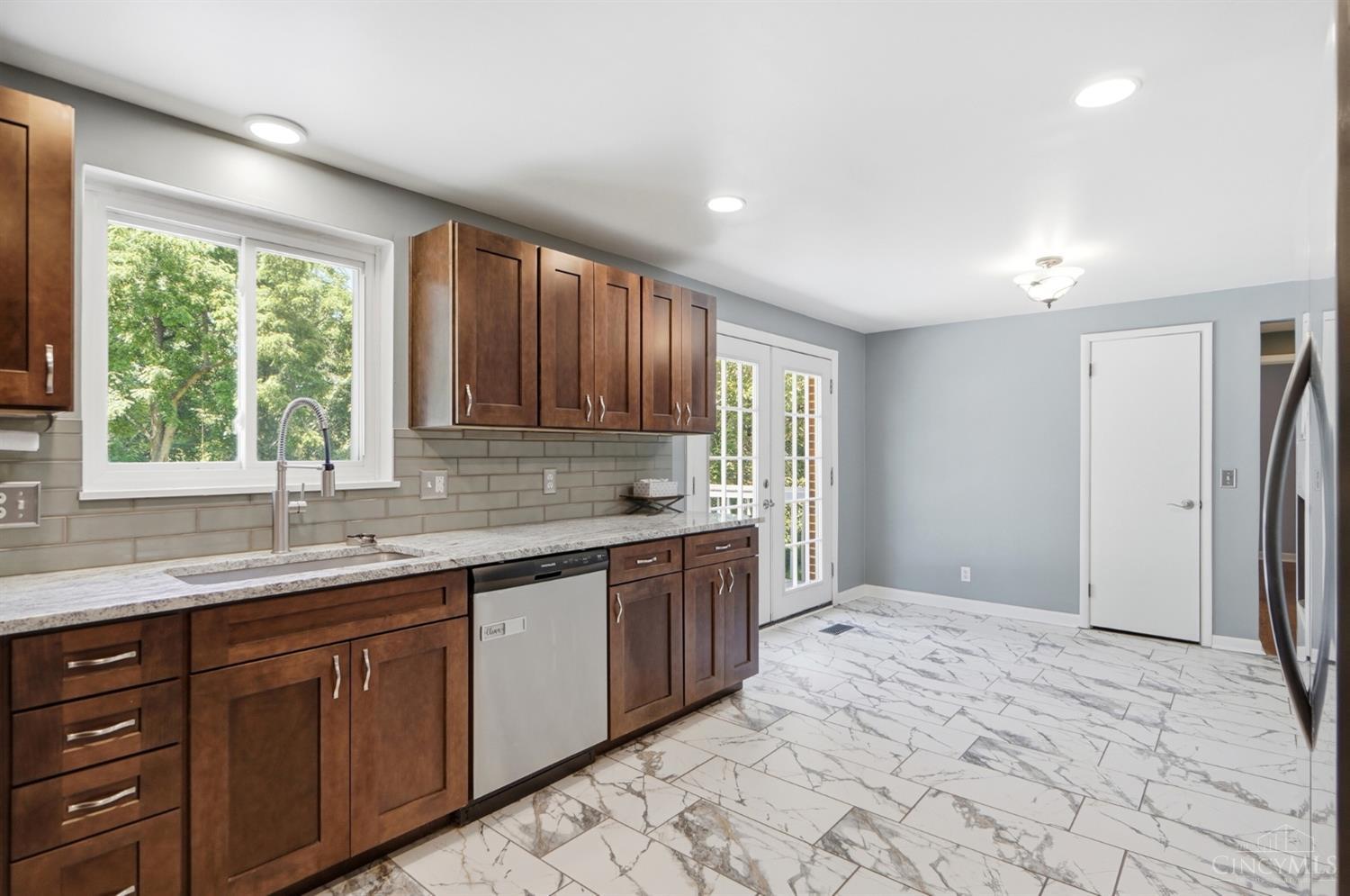 3331 Mt Carmel Road, Anderson Twp, OH, 45244 — photo 11