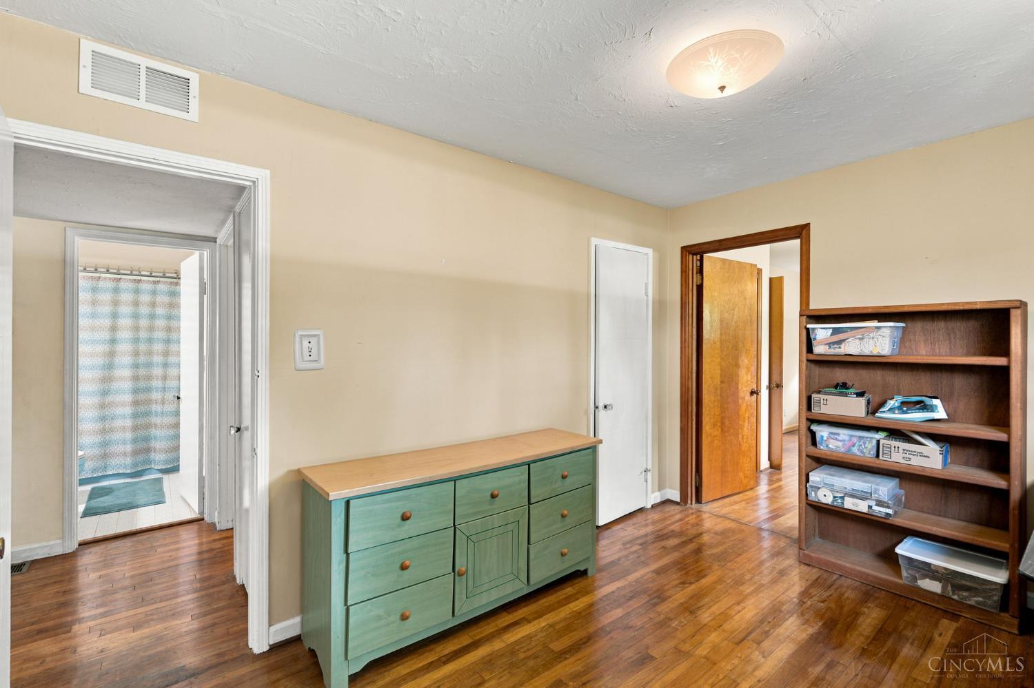 10318 Harrison Road, Hamilton Twp, OH, 45140 — photo 24