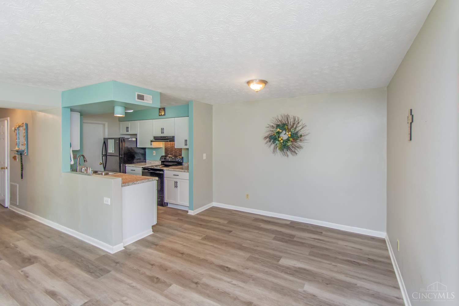 5990 Meadow Creek Drive #2, Miami Twp, OH, 45150 — photo 12