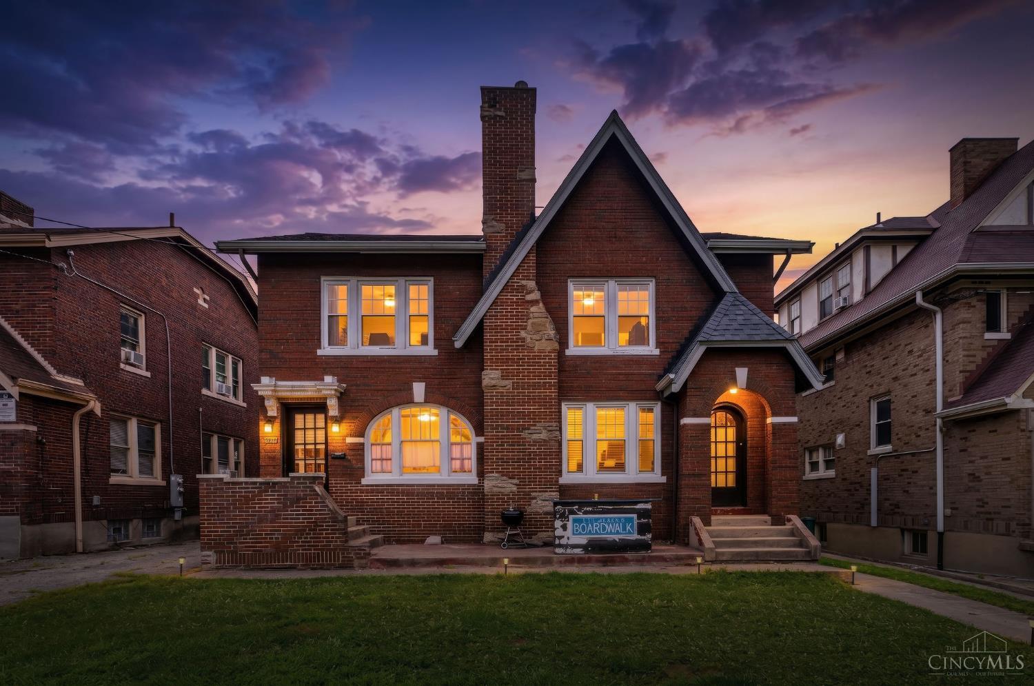 2727 Stratford Avenue, Cincinnati, OH, 45220 — photo 4