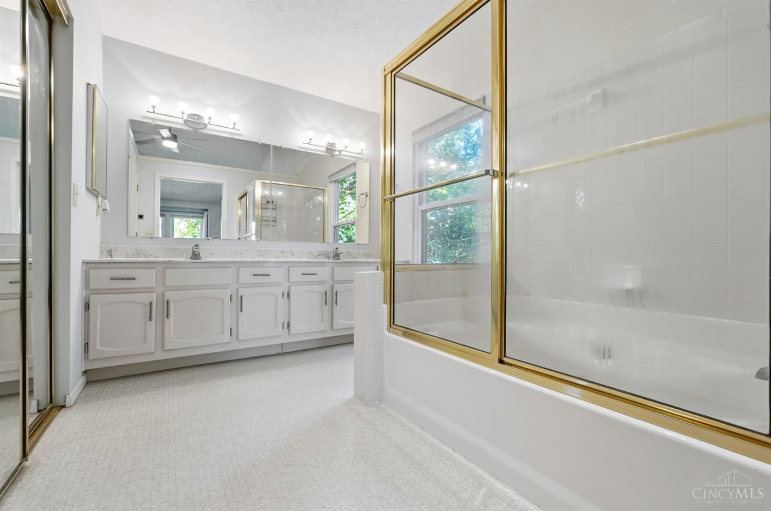 8730 Apple Blossom Lane, West Chester, OH, 45069 — photo 21