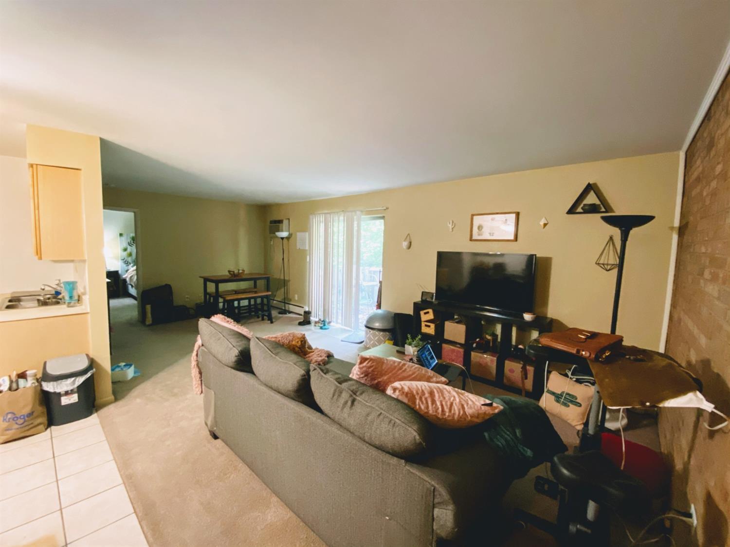 3535 Linwood Avenue #2, Cincinnati, OH, 45226 — photo 2