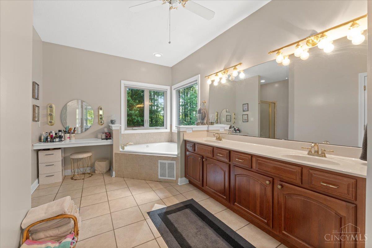 820 Indian Lakes Boulevard, Washington Twp, OH, 45113 — photo 23