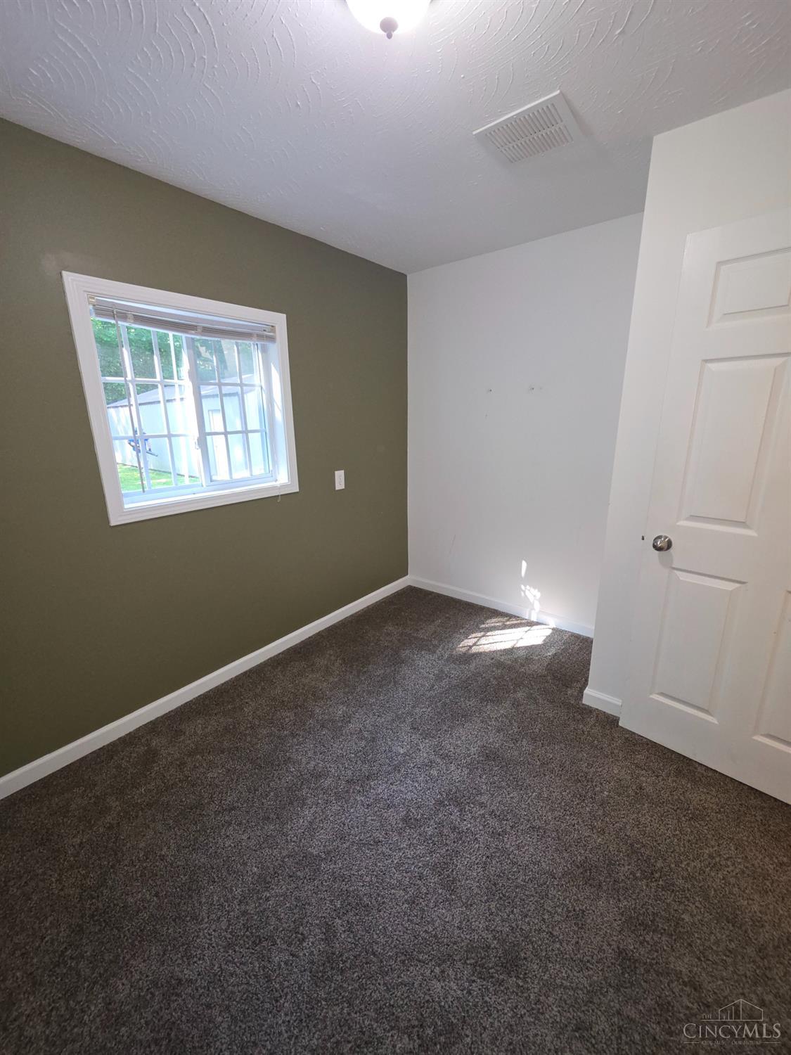 1894 Parker Road, Goshen Twp, OH, 45122 — photo 11