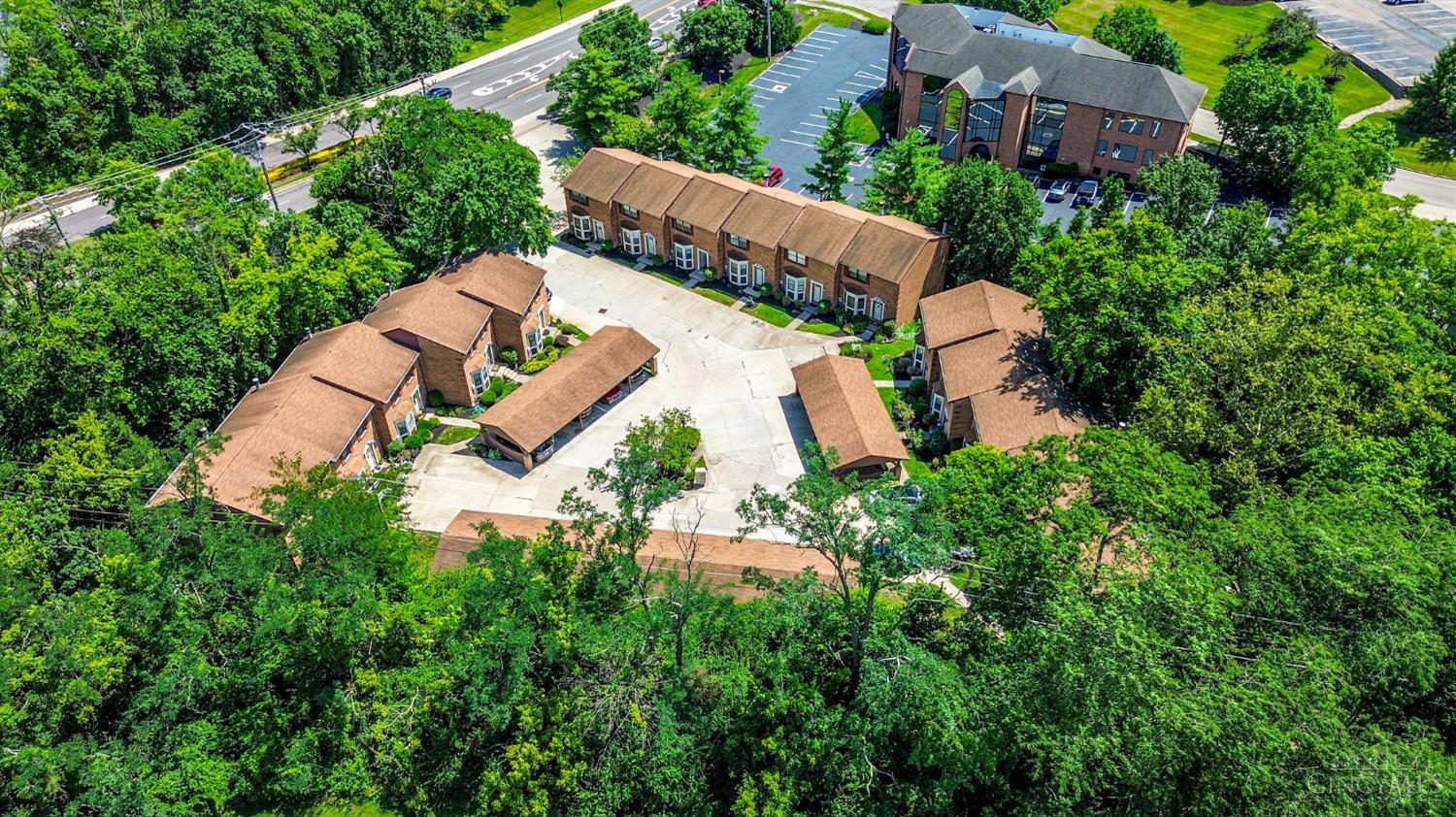 10667 Montgomery Road #13, Montgomery, OH, 45242 — photo 32