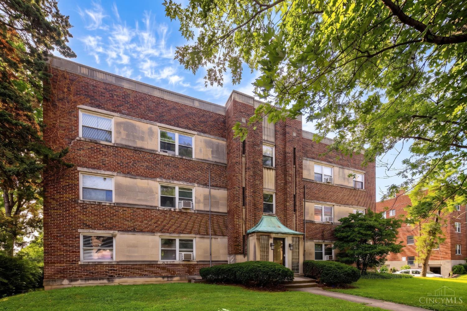 2719 Digby Avenue, Cincinnati, OH, 45220 — photo 3