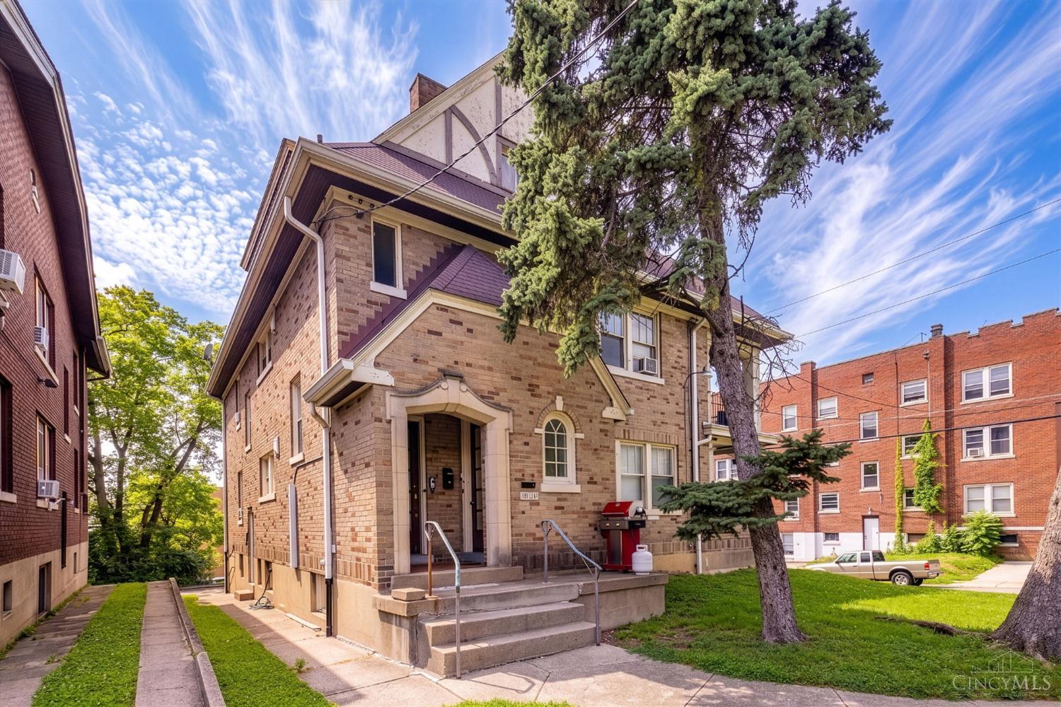 2733 Stratford Avenue, Cincinnati, OH, 45220