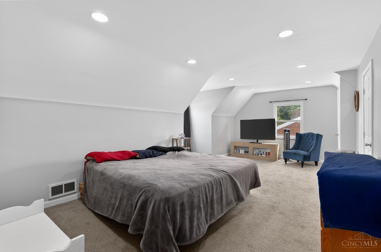 5743 Colerain Avenue, Cincinnati, OH, 45239 — photo 12